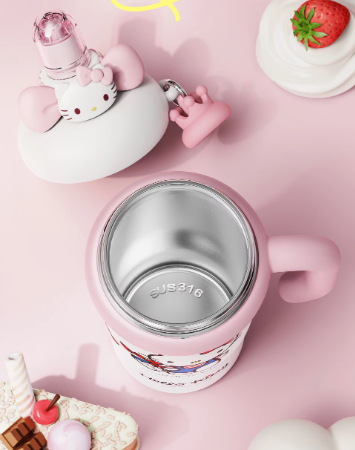 Hello Kitty Water Bottle